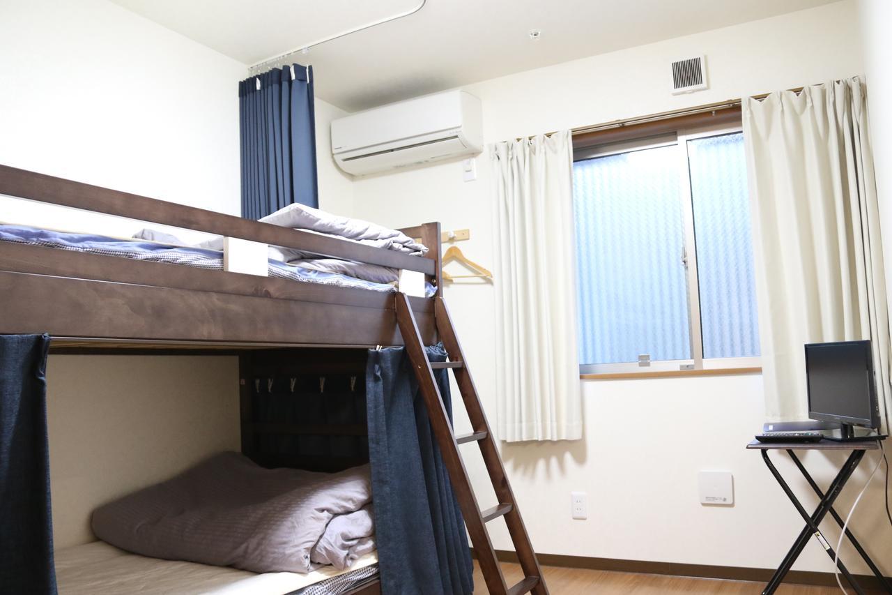 Tokiyo Hostel Тойонака Екстериор снимка
